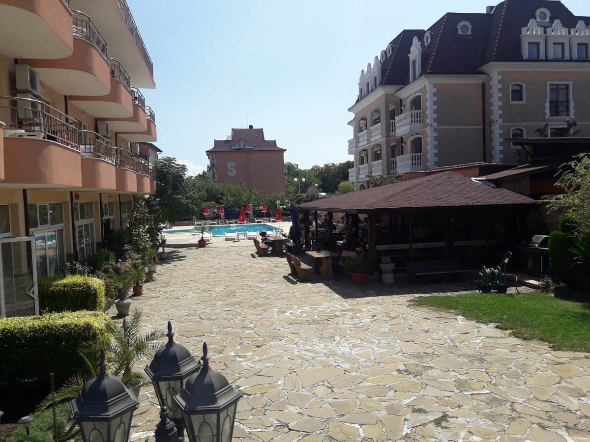 Hotel Black Sea - Breakfast, Pool & Free Parking Obzor Eksteriør bilde