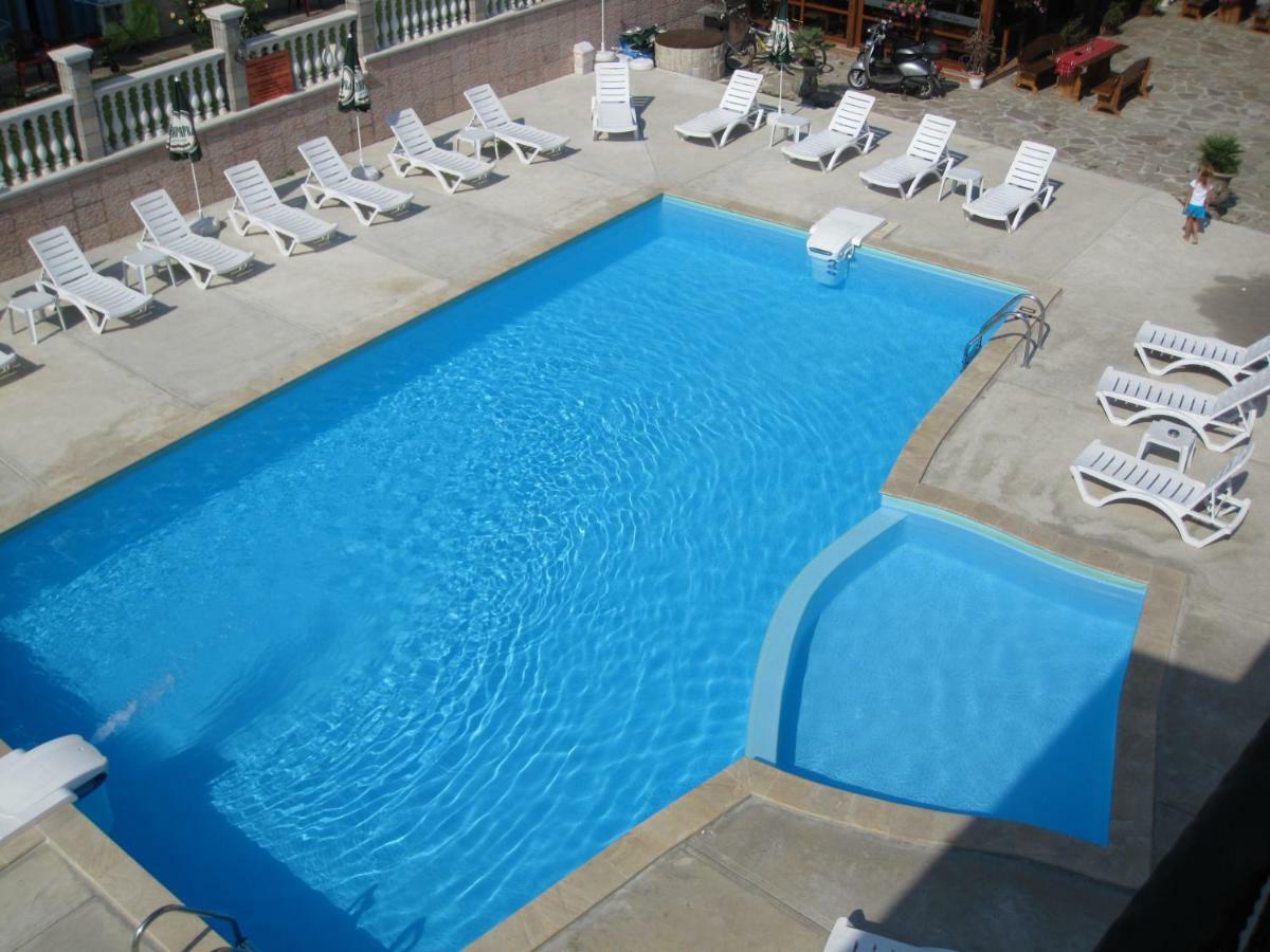 Hotel Black Sea - Breakfast, Pool & Free Parking Obzor Eksteriør bilde